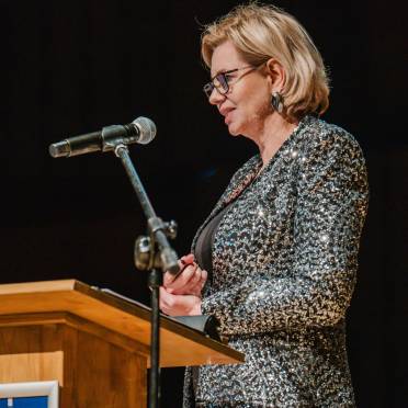 prof. Kinga Polańska